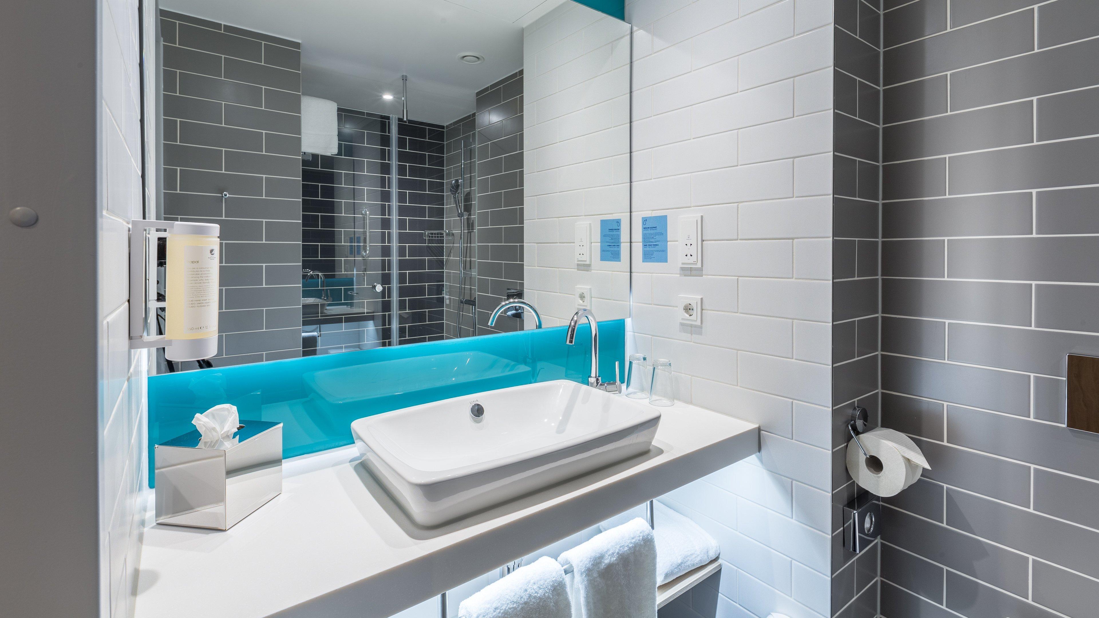 Express - - Hauptbahnhof, An Ihg 3*